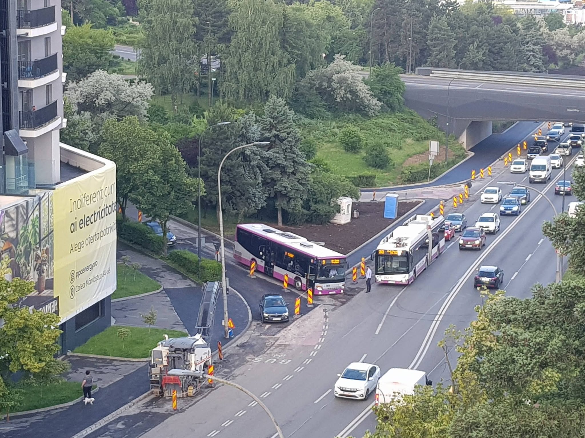 Autobuz blocat pe o arteră principală din Cluj-Napoca