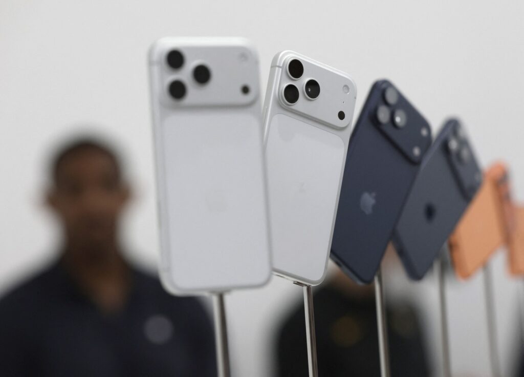 Teatrul Gong din Sibiu solicită sprijin pentru achiziția unui iPhone 15 Pro
