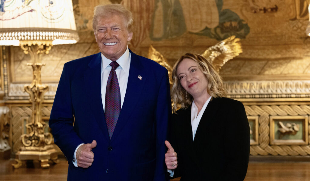 Trump: Meloni a cerut o fotografie cu ea