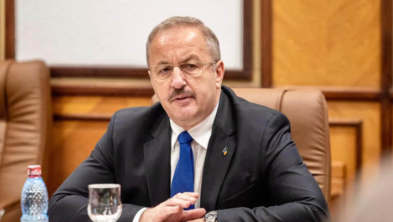 Vasile Dîncu: Rusia atacă prin manipulare, nu doar militar