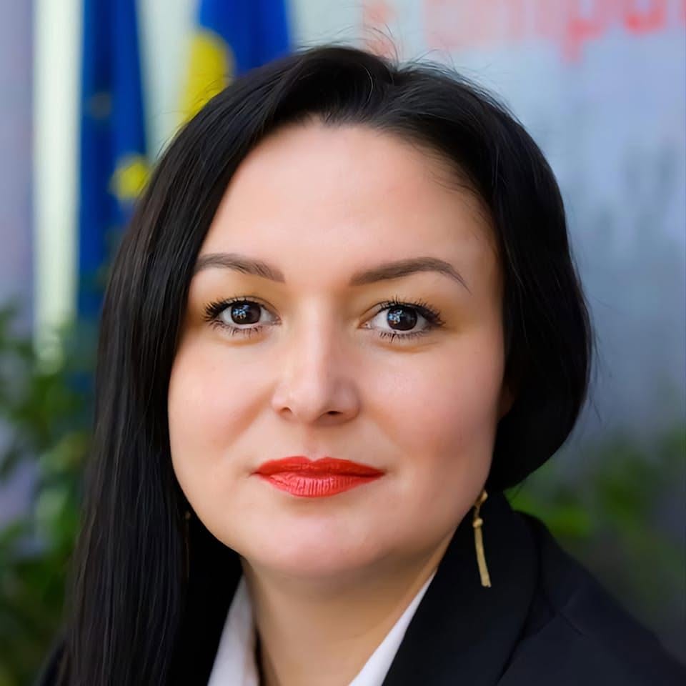 Oana Goga, consilier local Huedin: Mesaj către București